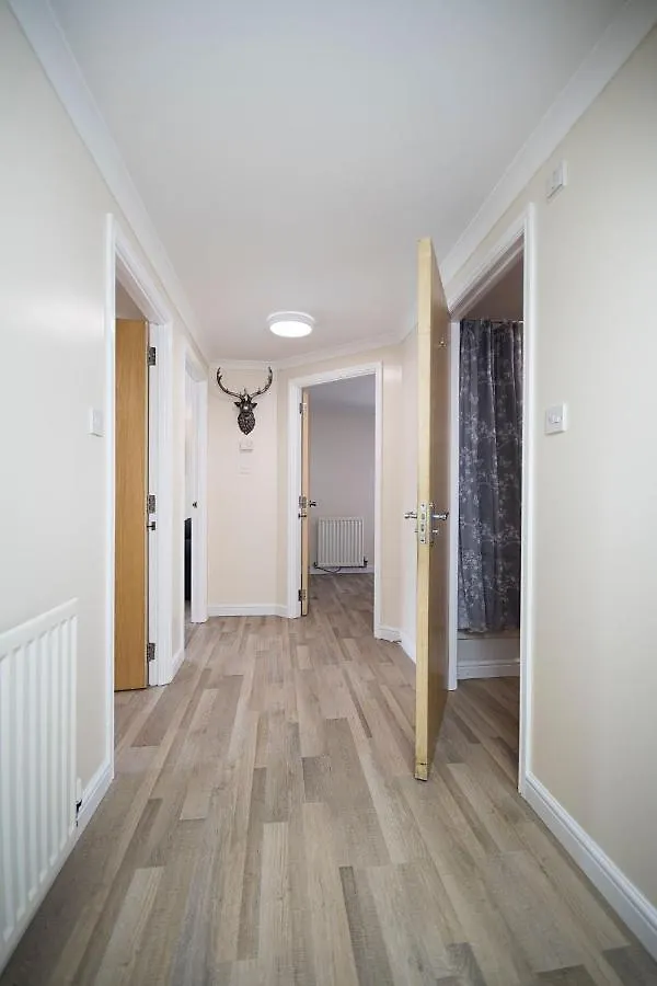 Lochend Serviced Apartments EDI