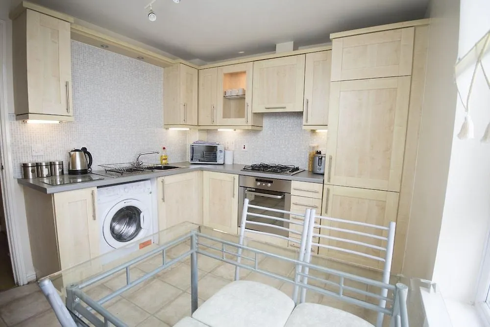 Lochend Serviced Apartments EDI