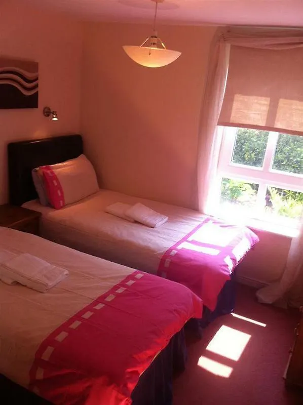 Lochend Serviced Apartments EDI