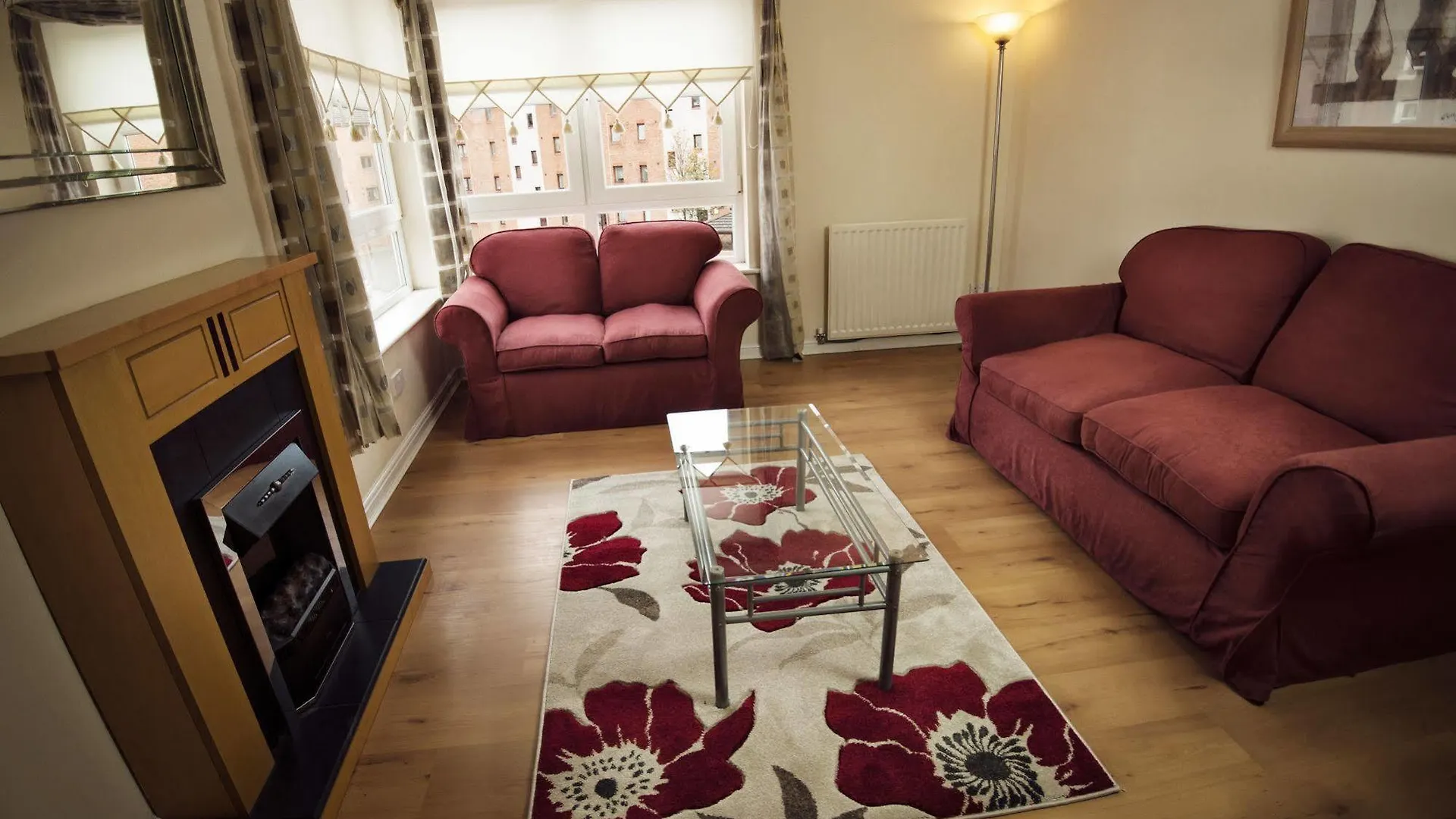 Lochend Serviced Apartments EDI