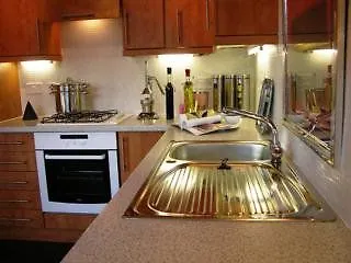 Lochend Serviced Apartments EDI